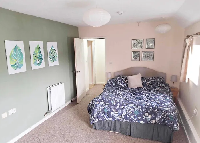 Edge Of Exmoor Garden Flat, Dog Friendly, Sleeps 2 - 4